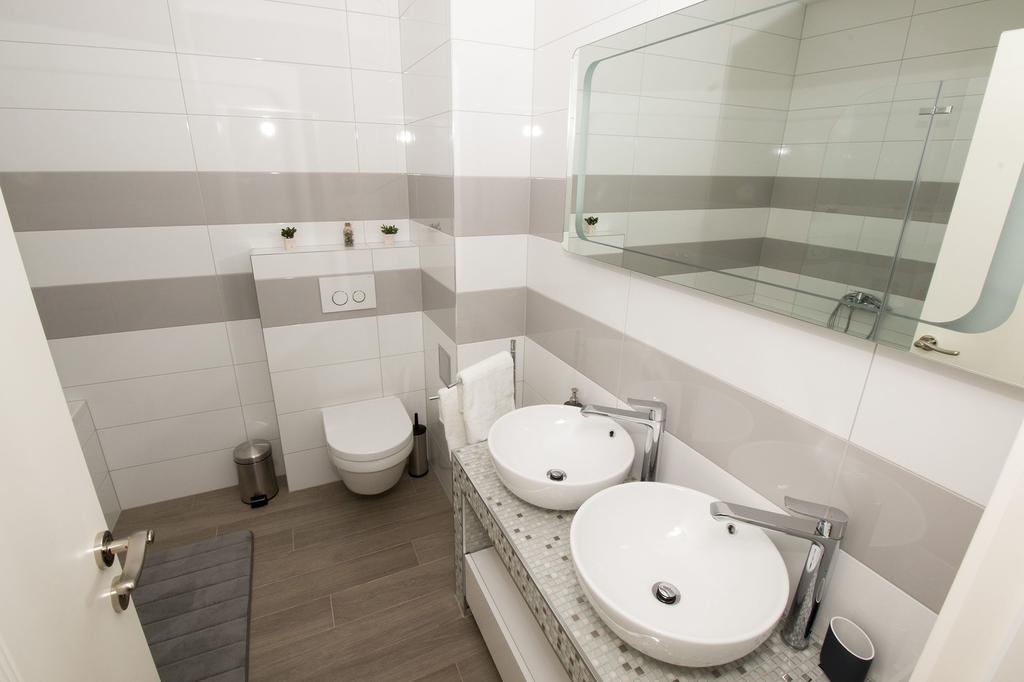 Lct Apartment Laura Omiš Exteriér fotografie